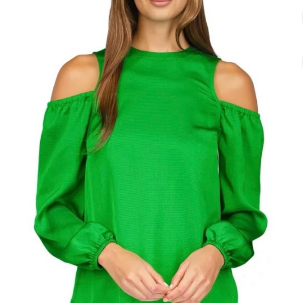 Michael Kors beautiful Women Kelly Green  satin cold-shoulder blouse